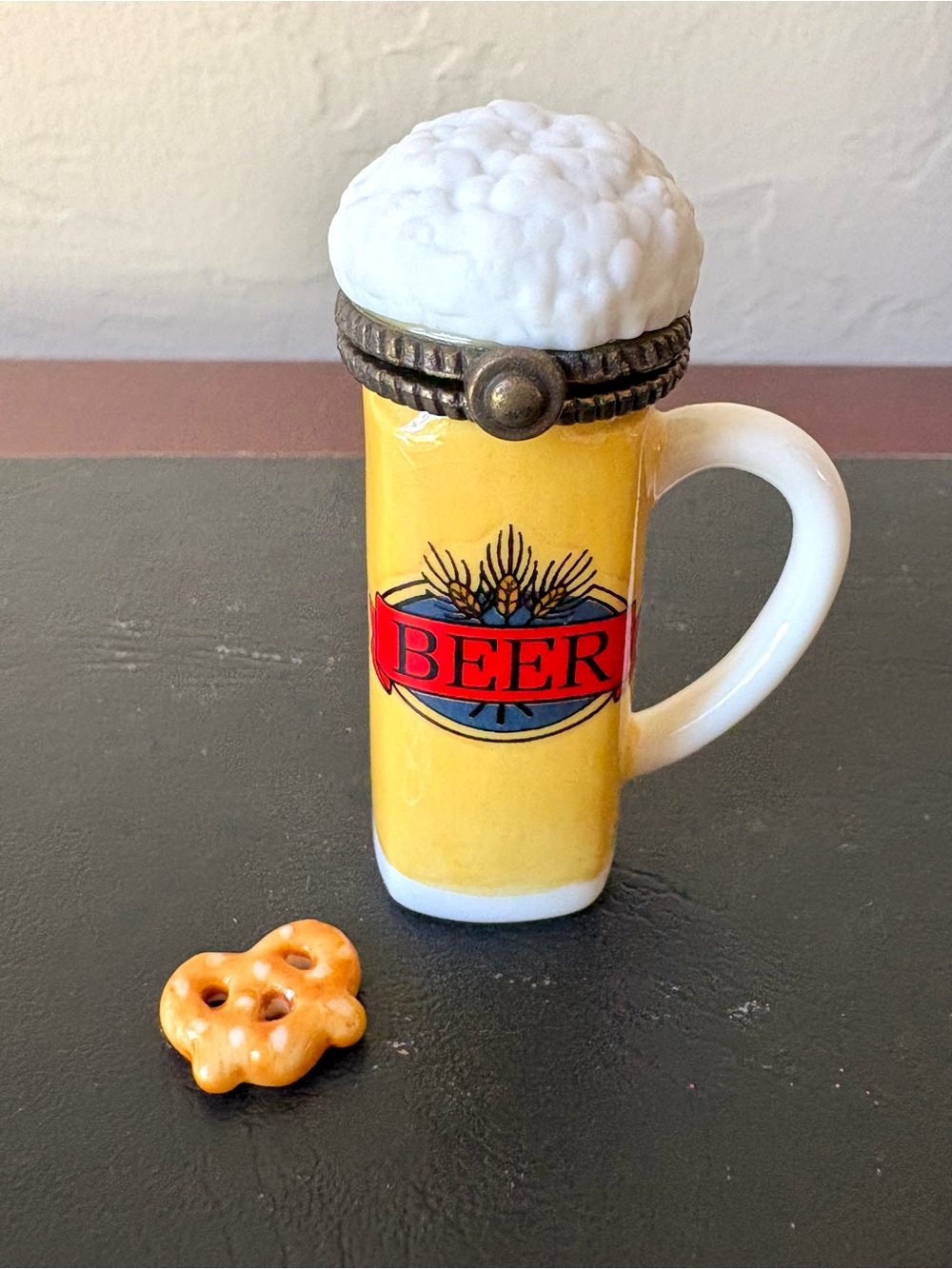 PHB Midwest Cannon Falls Hinged Trinket Box Beer Mug with Pretzel Trinket NIB